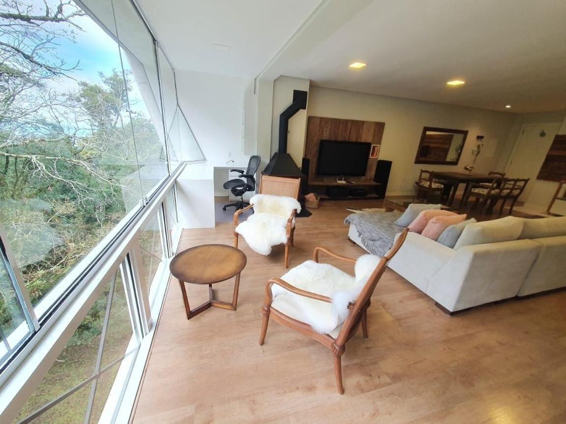 Amplo Apto 03 Suites Centro Apartamento